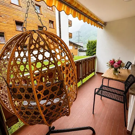 Ruhe Berge Free Parking 80 *